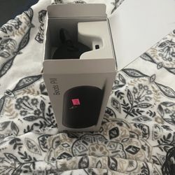Dead Stock Wireless Bluetooth Beats Pill Speaker. Comes With Charger 