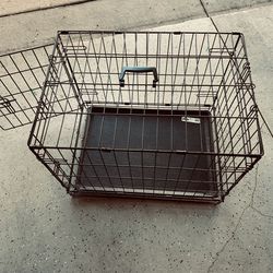 Dog Crate     (Cage Small Dog)