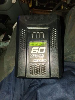 Greenworks pro 60 volt lithium max 4.0 HC