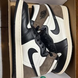 Air Jordan 1 Retro High Dark Mocha OG
