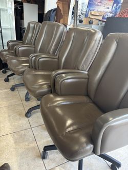 Gun Locke conference chairs