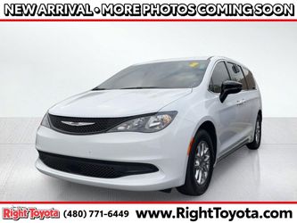 2025 Chrysler Voyager