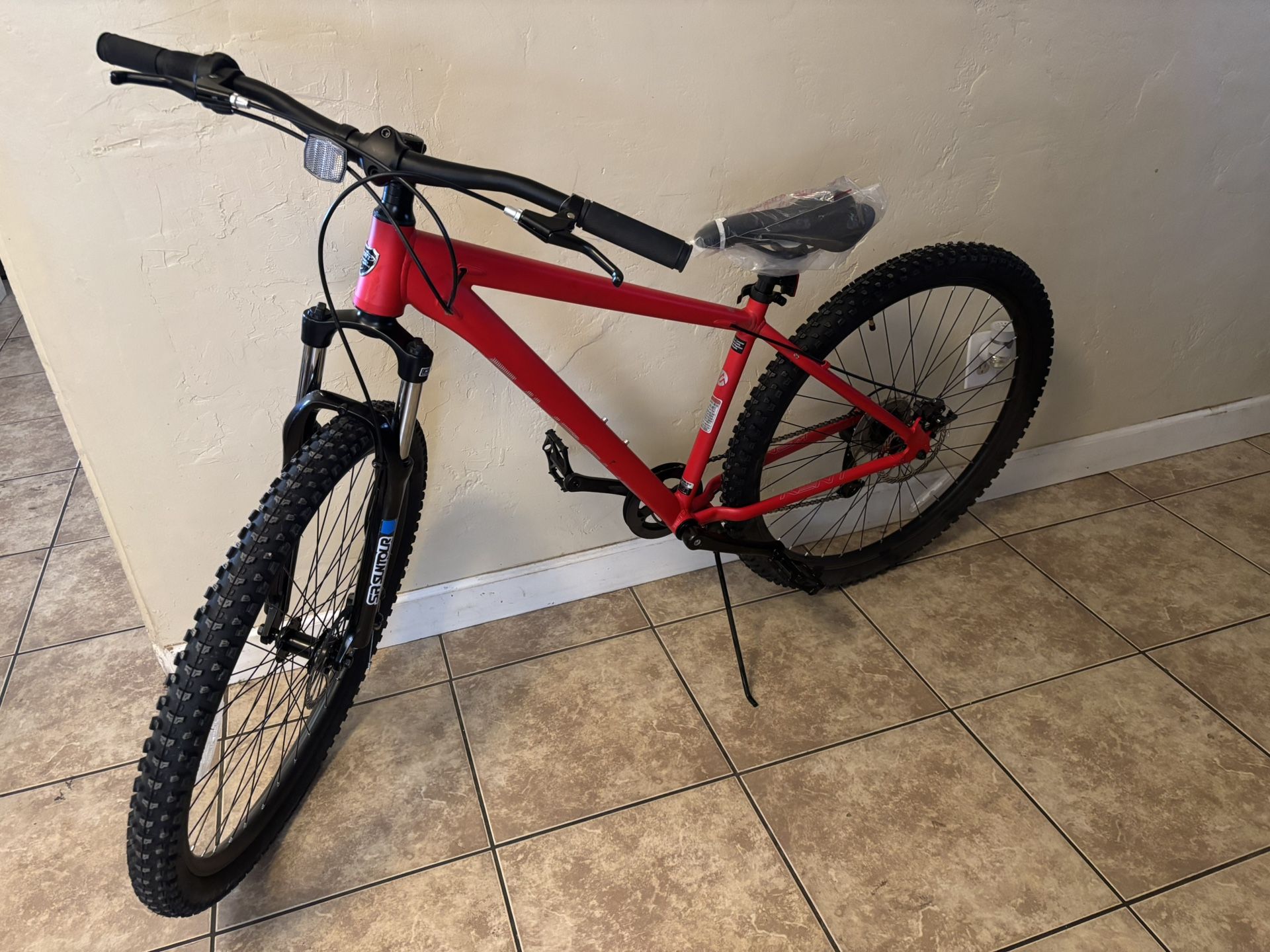 Kent Enclave 29” 21 Speed Mountain bike