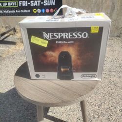 Nespresso Essenza Mini