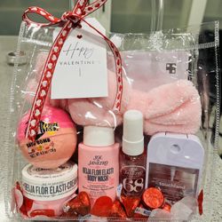 Valentines Beauty Bags.