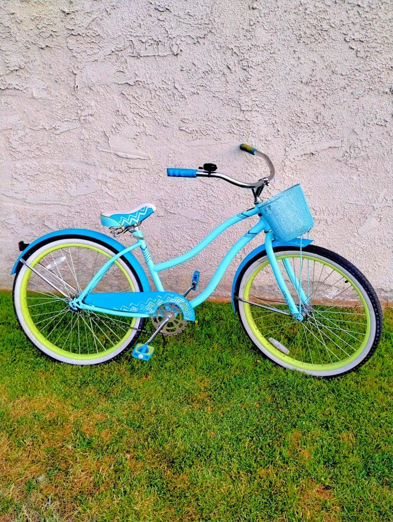 Women's Huffy 26" Beach Cruiser Bike Bicicleta Basket Bell 