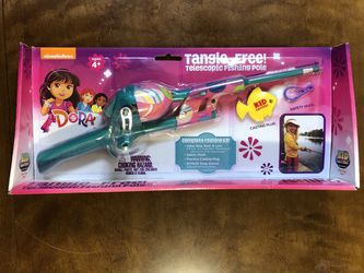 Dora Kid Casters Tangle Free Telescopic Fishing Pole Rod/Reel Combo w/  Casting Plug for Sale in Union City, CA - OfferUp