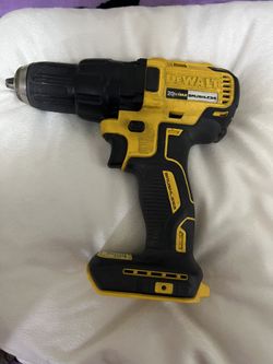 DEWALT 20V Max Brushless Drill