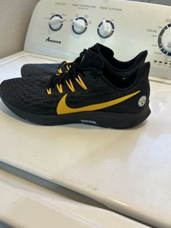 Nike air zoom pegasus 36 steelers hotsell