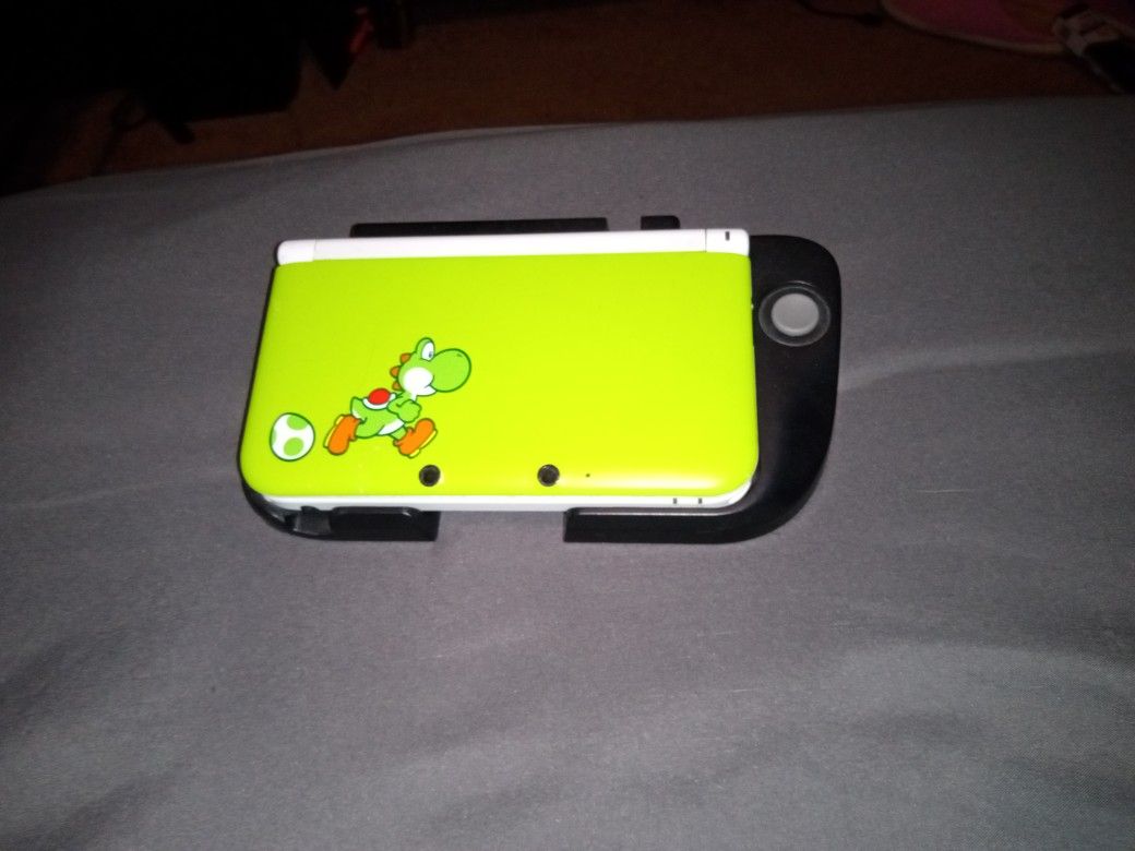 Special Edition 3DS XL.