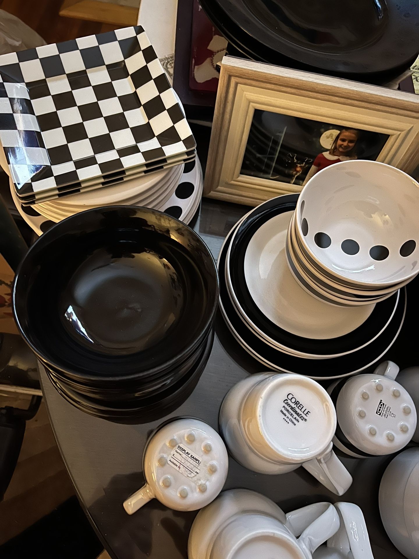 Assorted Black And White Dishes And Cups…