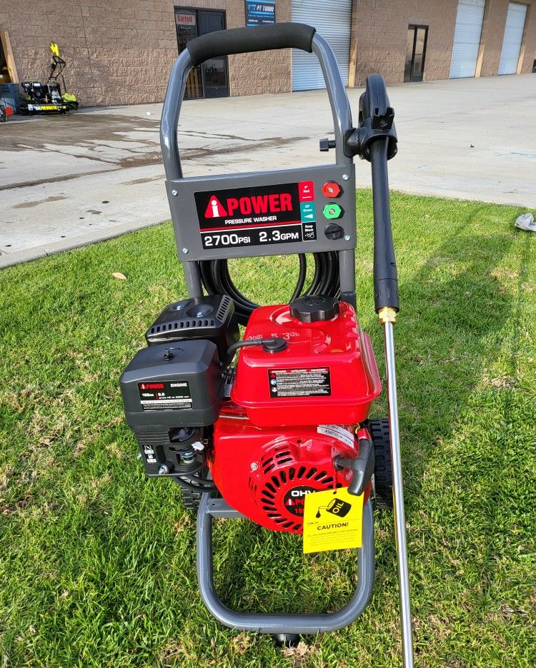 i Power 2700 PSI PRESSURE WASHER GASOLINE $269
