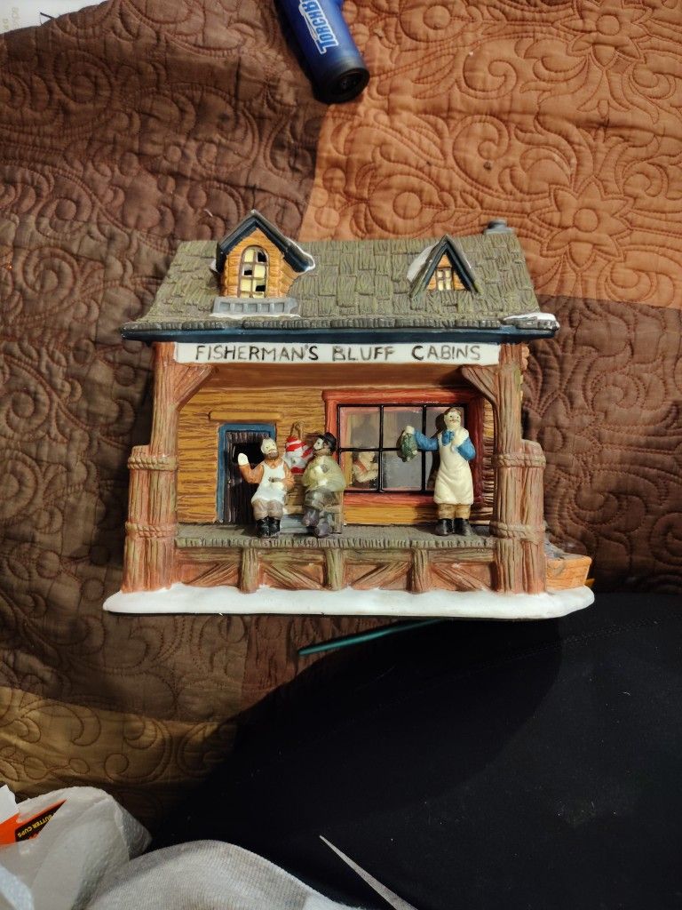 Fisherman's Bluff Cabin