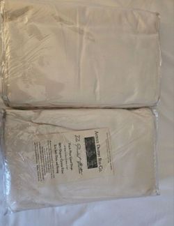 Brand  New Designer Organic Cotton Pinch-Pleat Curtains (Off-White)