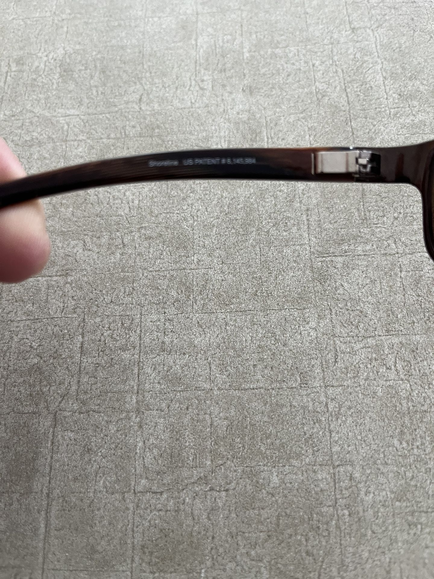 Maui Jim glasses *offer up Maui Jim Wassup MJ 123 02 Black Frame + Maui Rose Polarized  main image 3