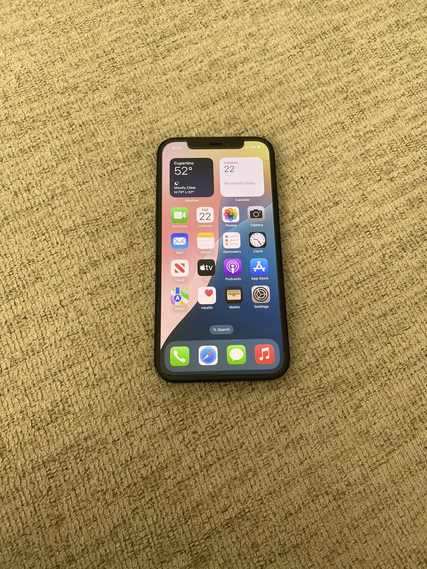 iPhone 12