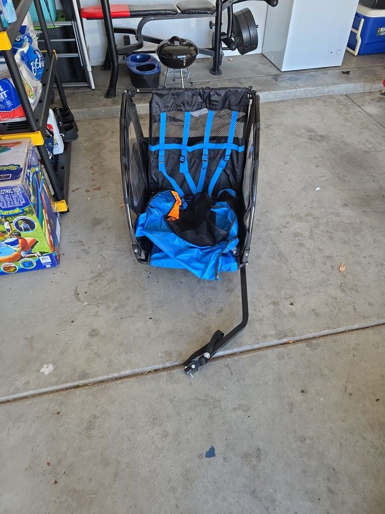 Schwinn Bike Trailer Blue
