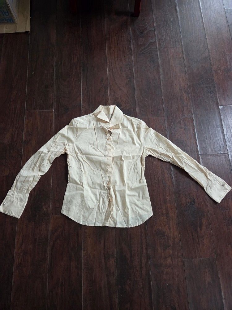 sand shirt