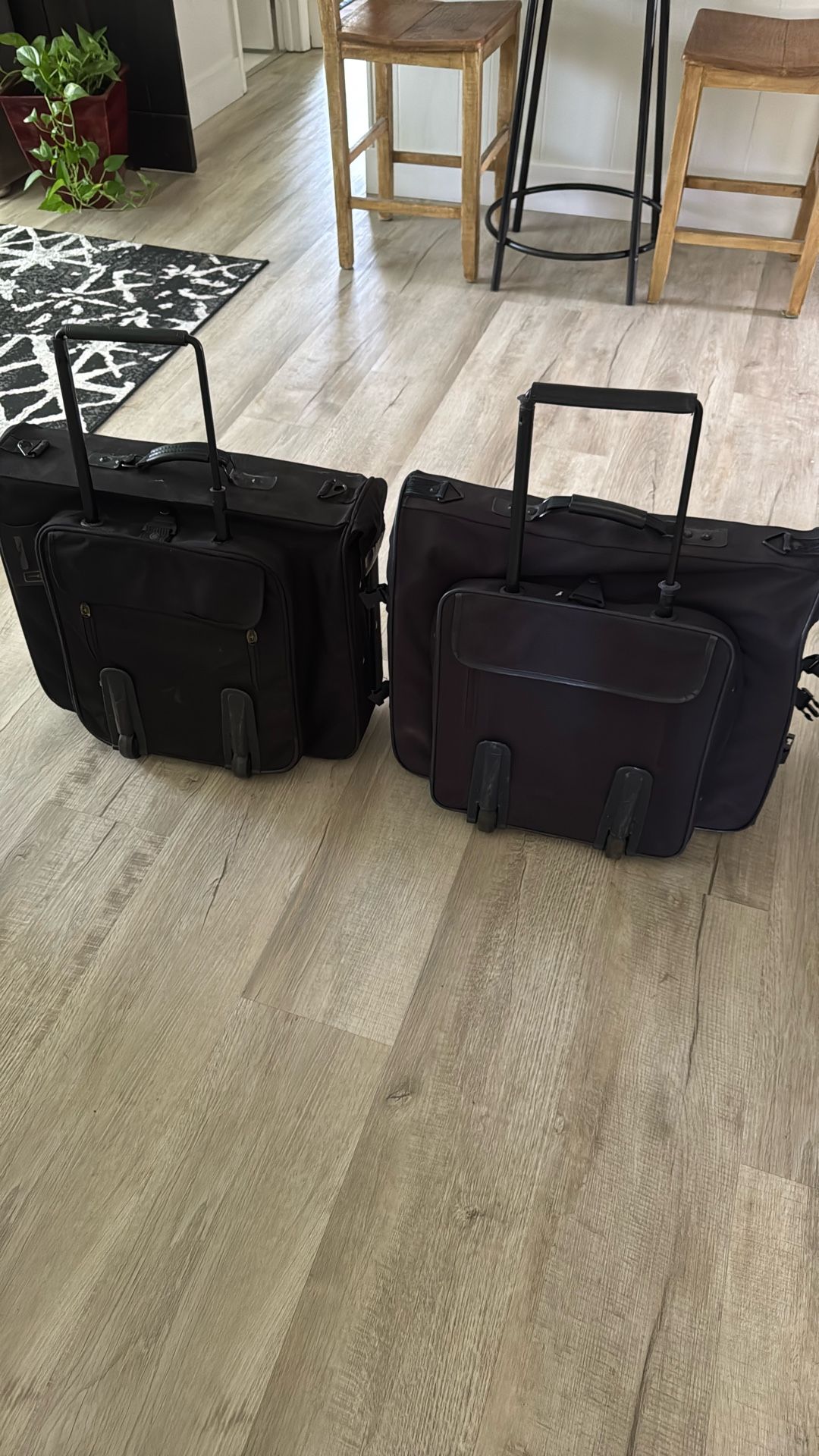 Hand Roller Garment Bags