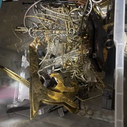 decorative Easel 50+ Pieces