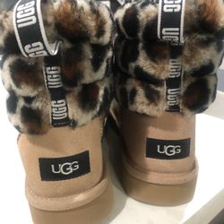 Nuevas Botas UGG Zise 8 Color Cafés