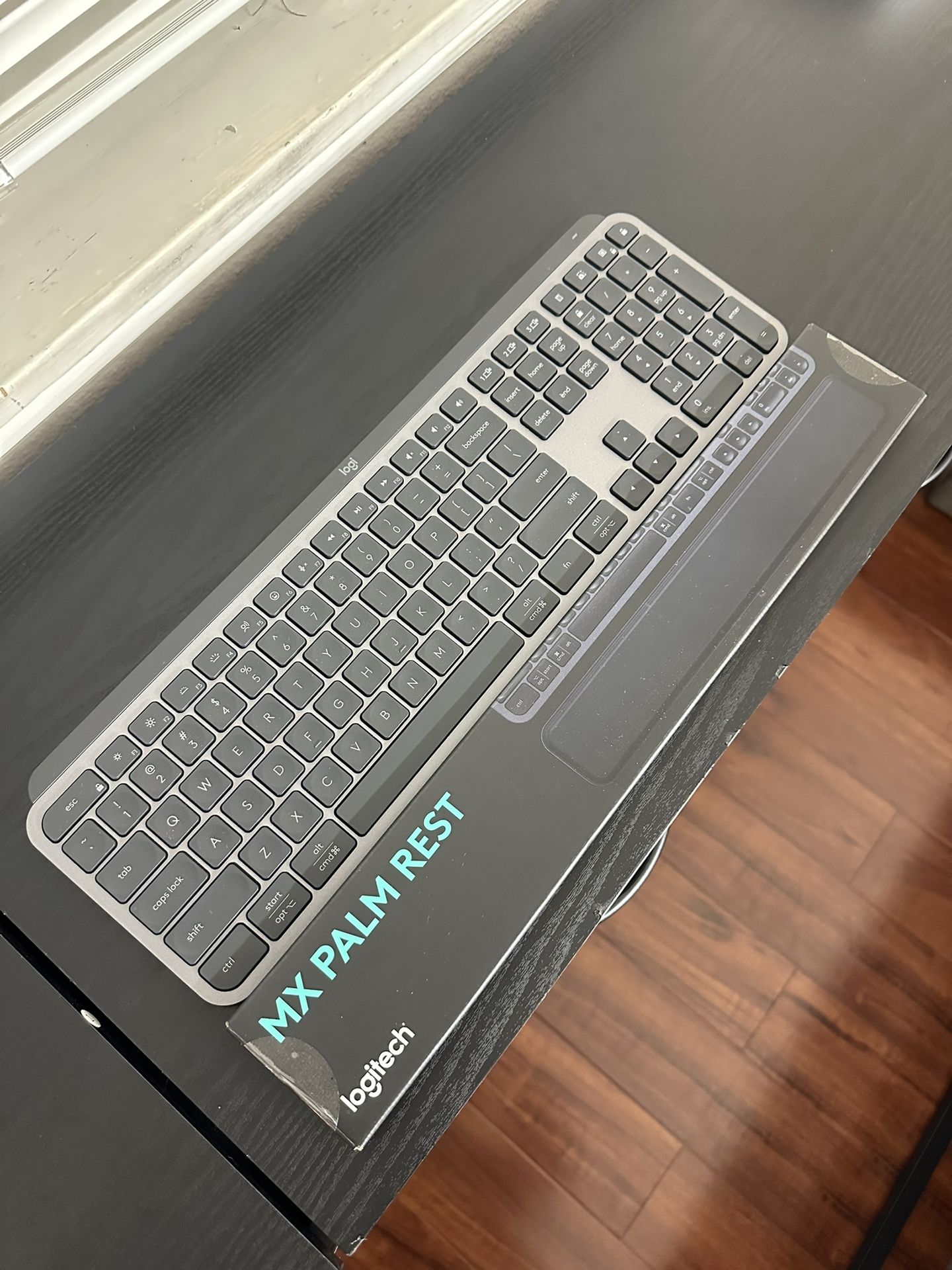 Logitech MX S Keyboard + Palm Rest