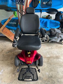 Electric wheelchair