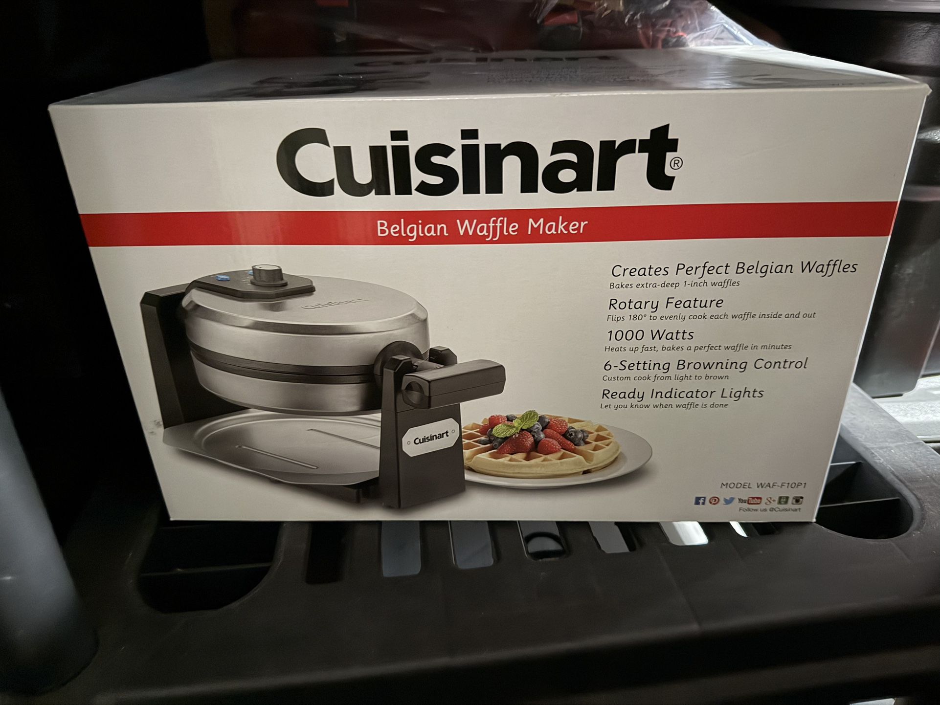 Cuisinart Belgian Waffle Maker