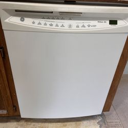 Maytag Dishwasher 