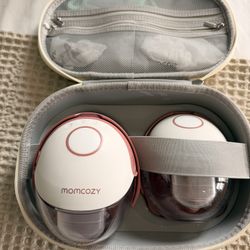 Momcozy Mobile Style™ Hands-free Slim Breast Pump | M6