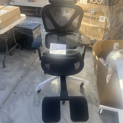 Black Gaming Chair 