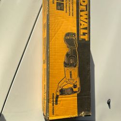 Dewalt  Saw