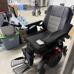 Quckie 2019 Electric Wheelchair
