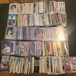 500+ HOF Baseball Cards!