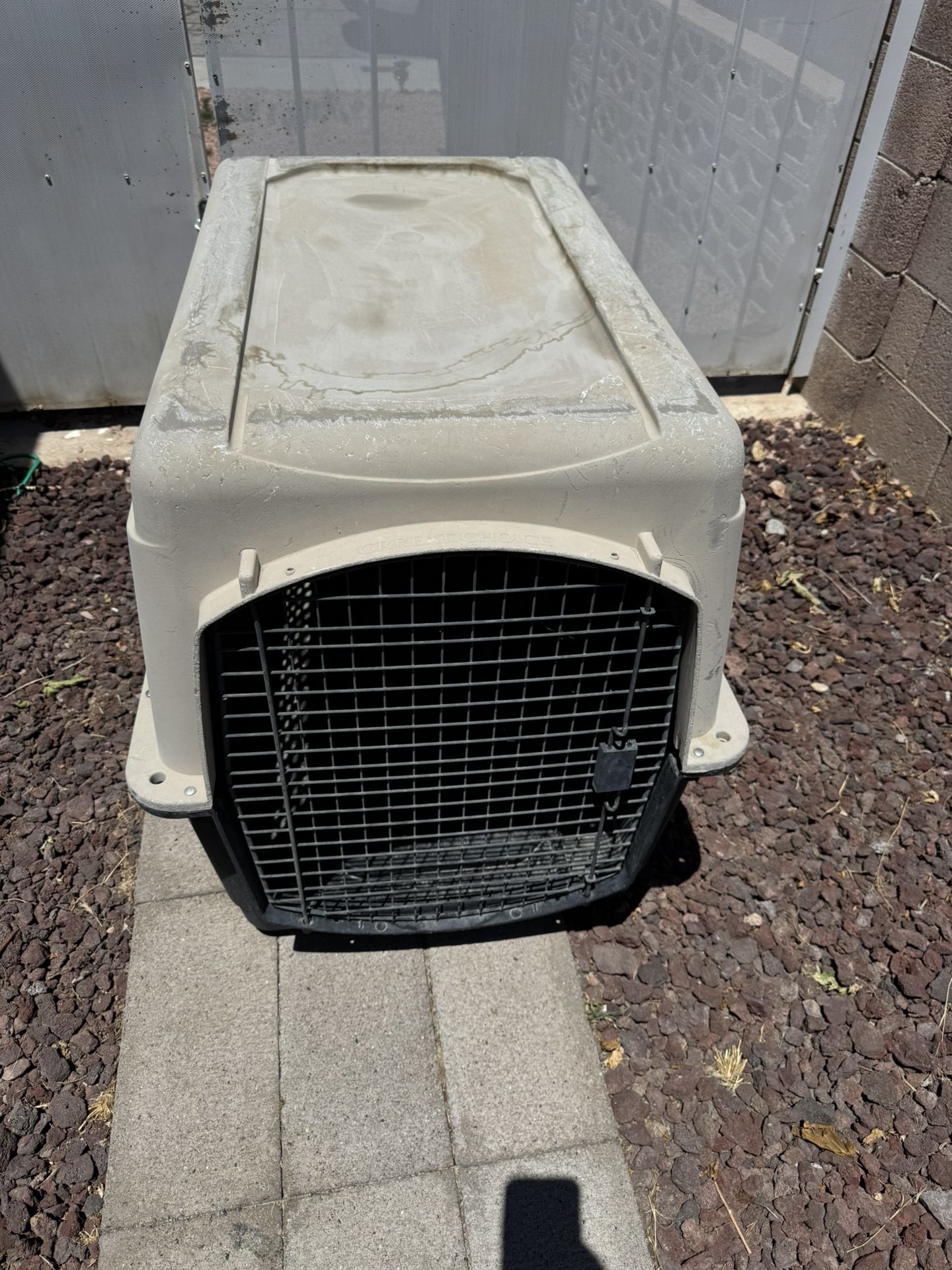 Large Dog Crate !