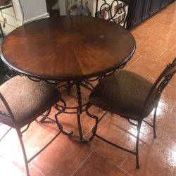 Table And Three Chairs Bar Height Good Condition 