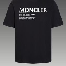 Moncler T-shirt