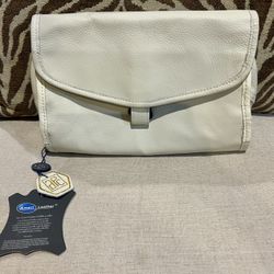 AmeriLeather Top Grain Genuine Cowhide Leather Toiletry Bag