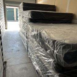 Amazing deals in all Central Florida twin size king size queen, size mattress with free boxspring