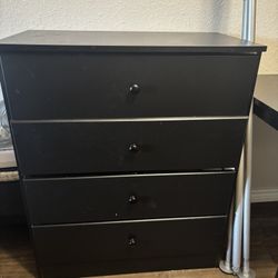 Moving soon, Black 4 Drawer Dresser – pick up only