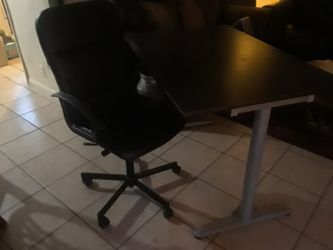 escritorio con silla