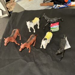 Horse/cheval Lot Of 6 Figurines 