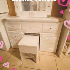 Vanity Set For Little Girl Under 8 Ready For Pick Up 