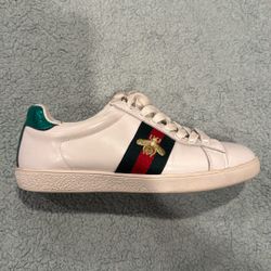Gucci Shoes 