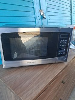 Insignia Microwave_oven