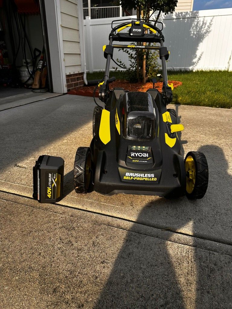 Lawn Mover Cordless Electric 40V Ryobi Brushless 20in