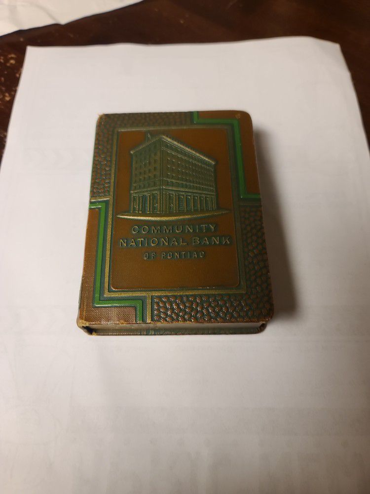 Vintage Comunity National Bank Book ( Safe With Key)