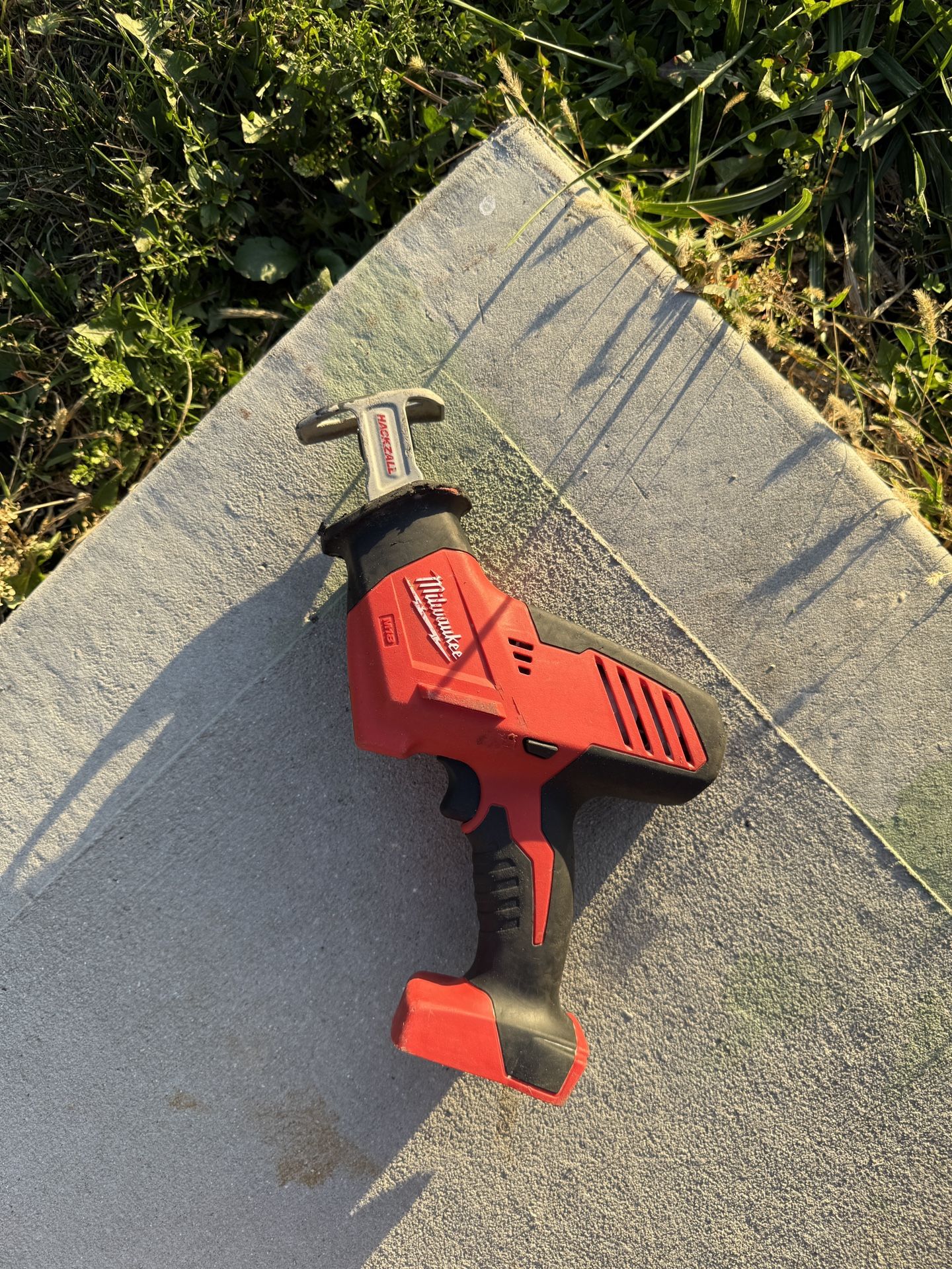M18 18V Lithium-Ion Cordless HACKZALL Reciprocating Saw (Tool-Only)