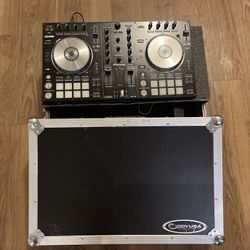 Pioneer DDJ-SR DJ Controller with Odyssey Glide Case