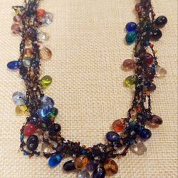  MULTICOLOR SMALL GLASS BEADED NECKLACE 